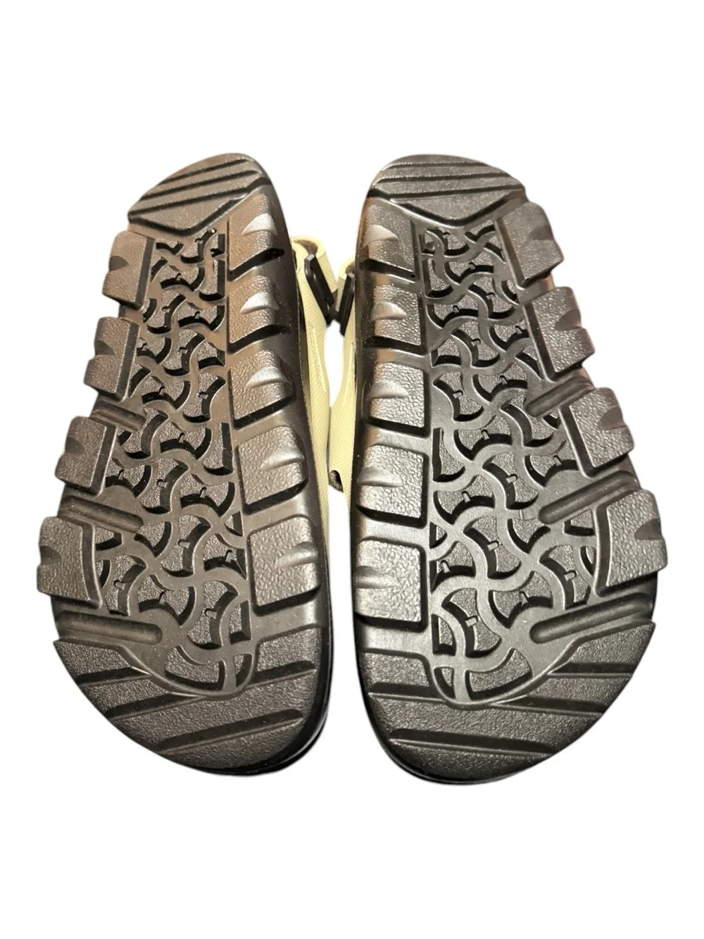 Brand new in box Birkenstock Mogami Terra 2 Strap sandals in the Apex Faded Khak